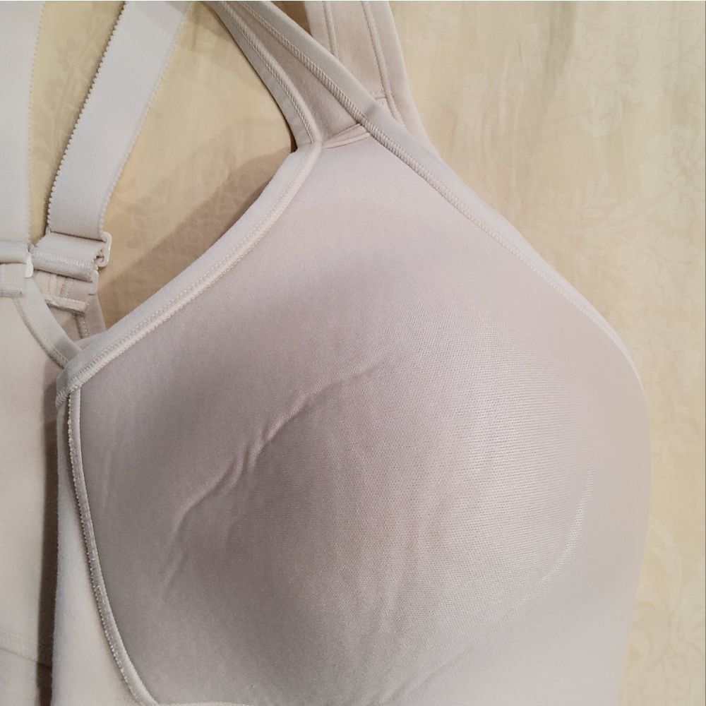 COPY - Cacique Women's No Wire Beige Bra 42DD - Picture 8 of 11
